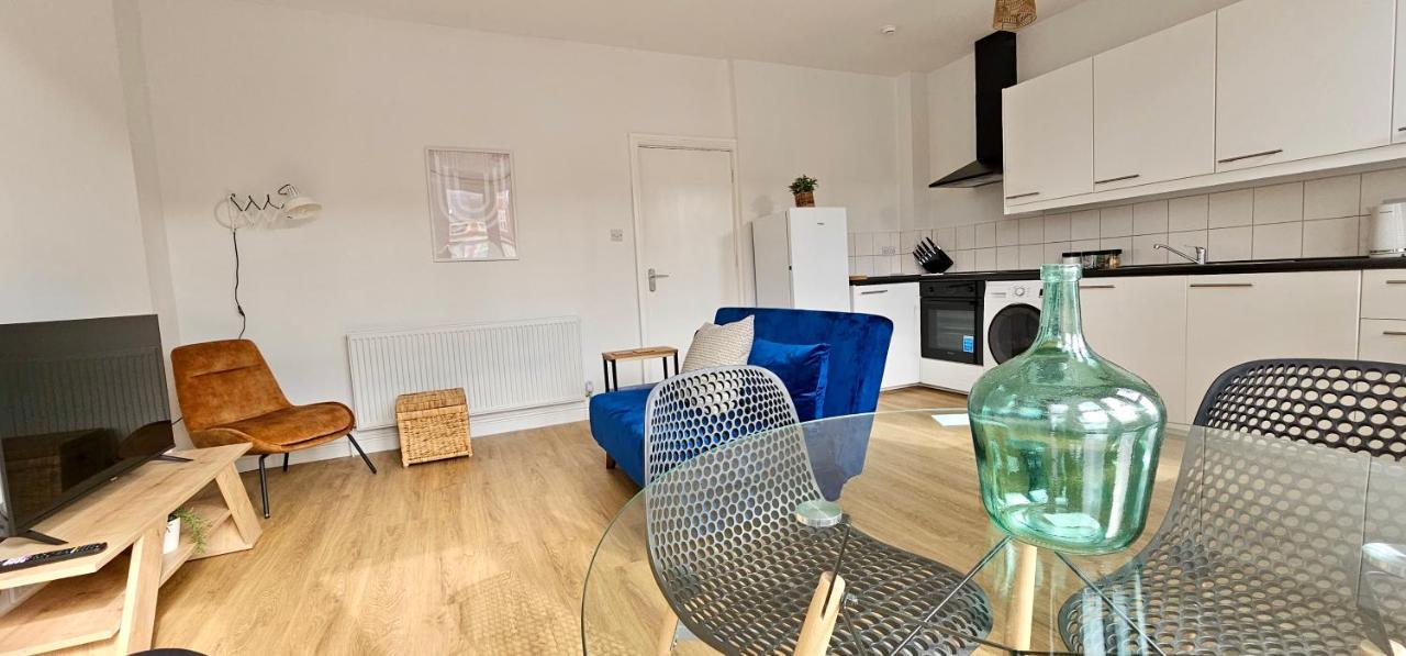 Harlequin Apartments By Switchback Stays Cardiff Esterno foto