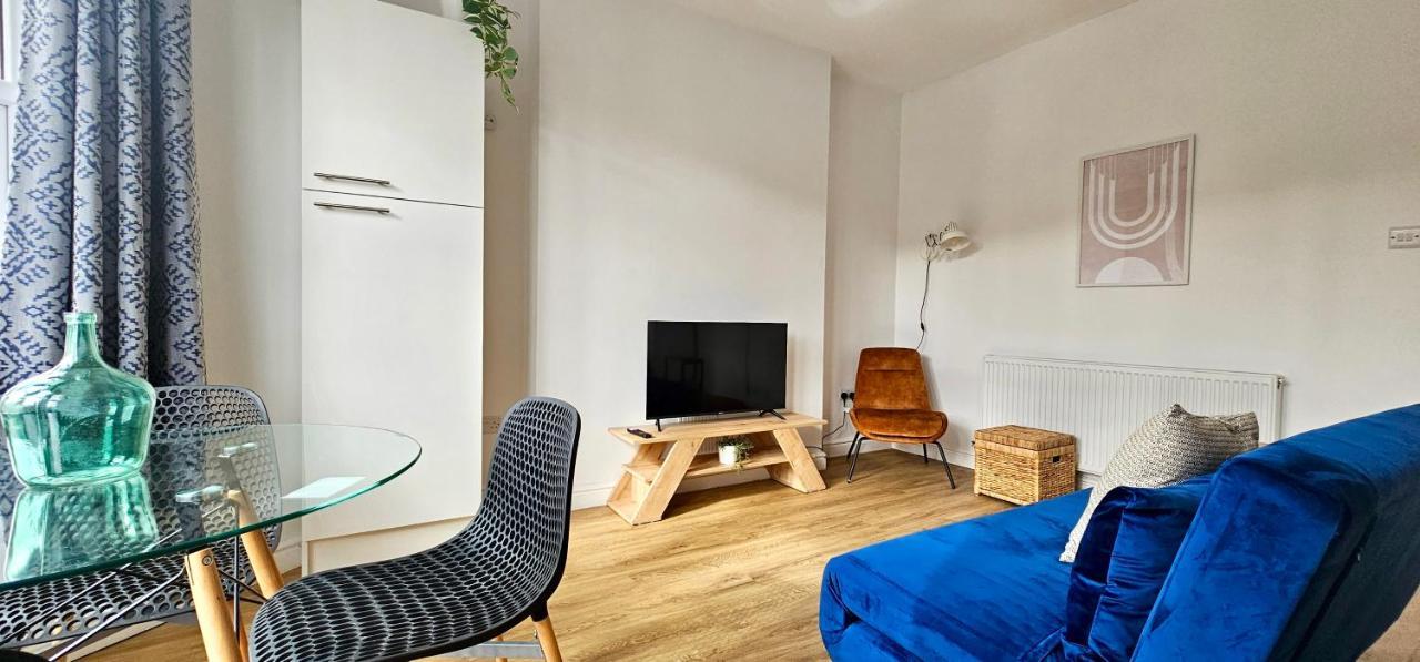 Harlequin Apartments By Switchback Stays Cardiff Esterno foto