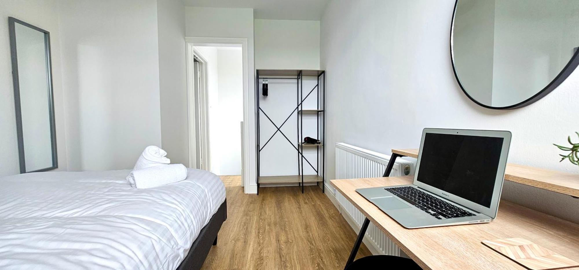 Harlequin Apartments By Switchback Stays Cardiff Esterno foto