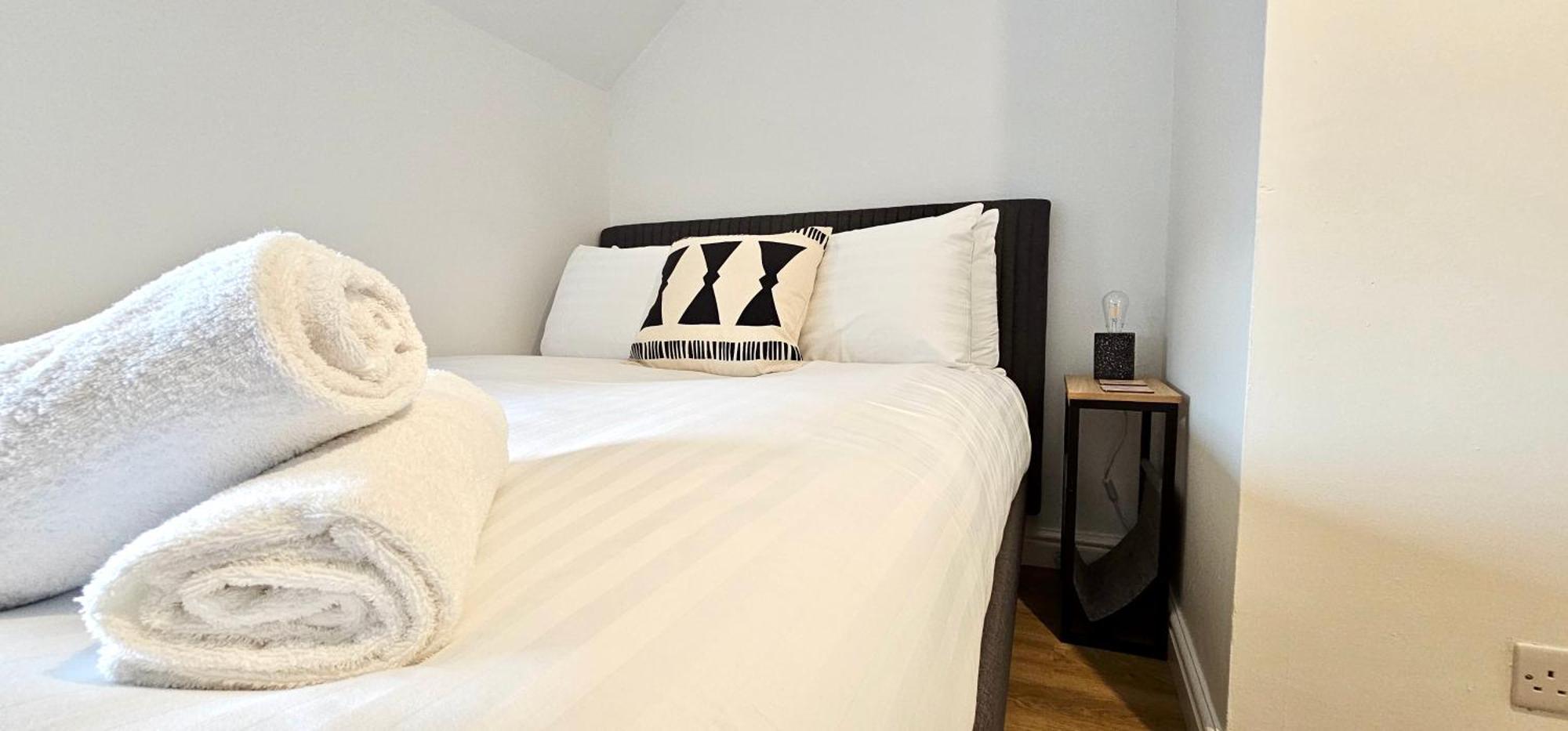 Harlequin Apartments By Switchback Stays Cardiff Esterno foto